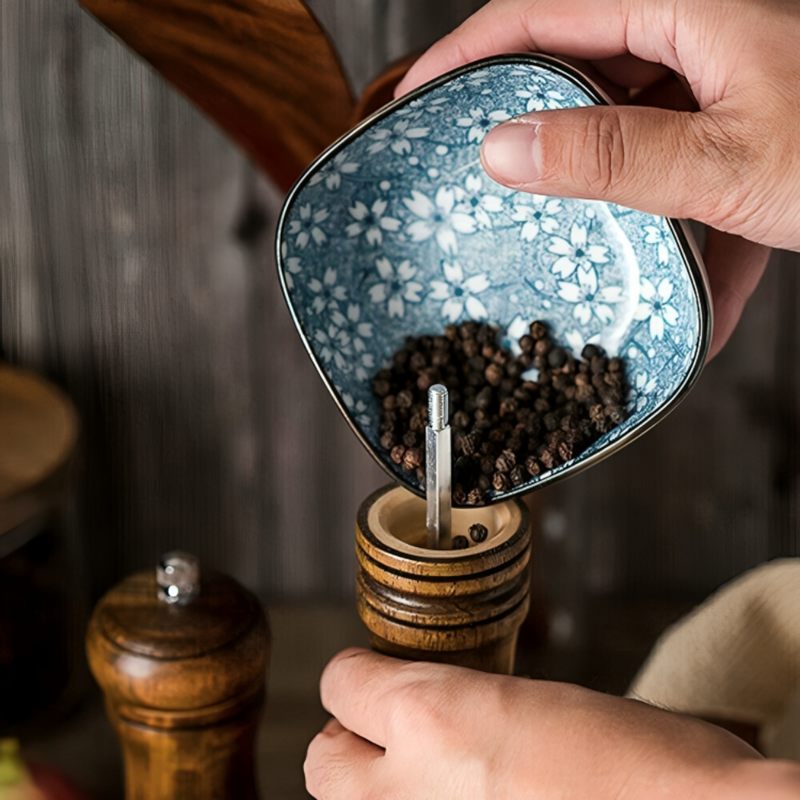 Salt & Pepper Grinders